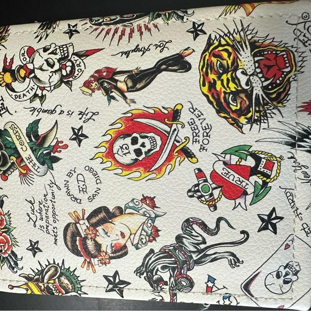 🆕Ed Hardy Bifold Wallet & Valet Tray